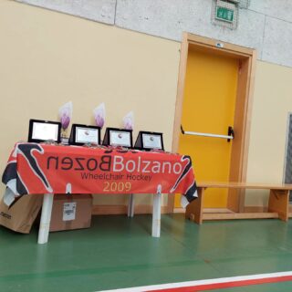 We are ready... Are you ready? 
2° Memorial Clemens Innerhofer.. Tra poco #whtigersbz #powerchairhockey #natipervincere